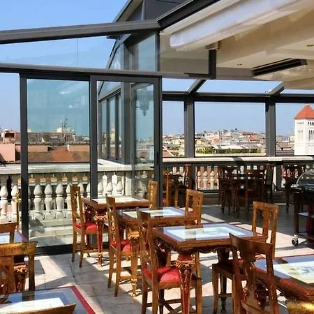 Romamor Hotel